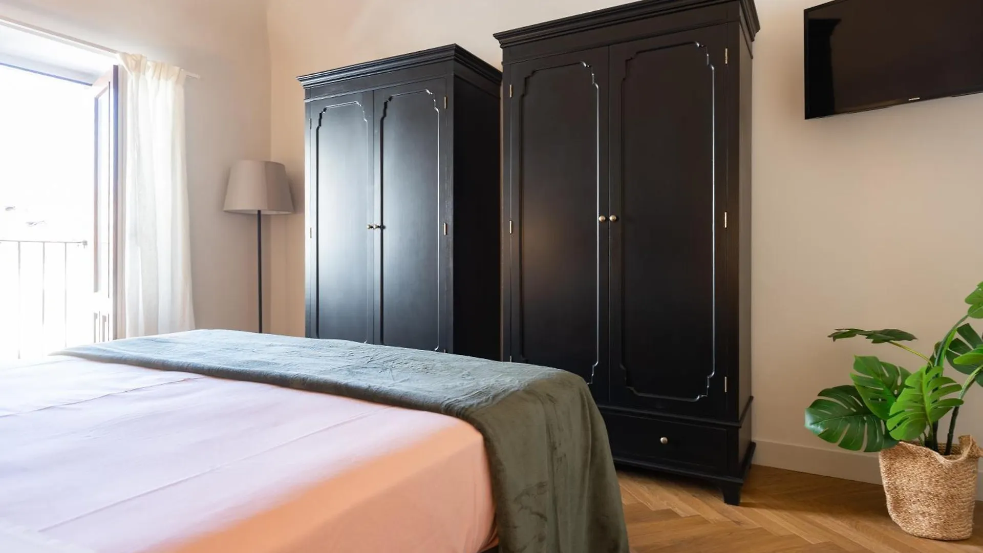Mirone - Suite Apartments Catania Centro