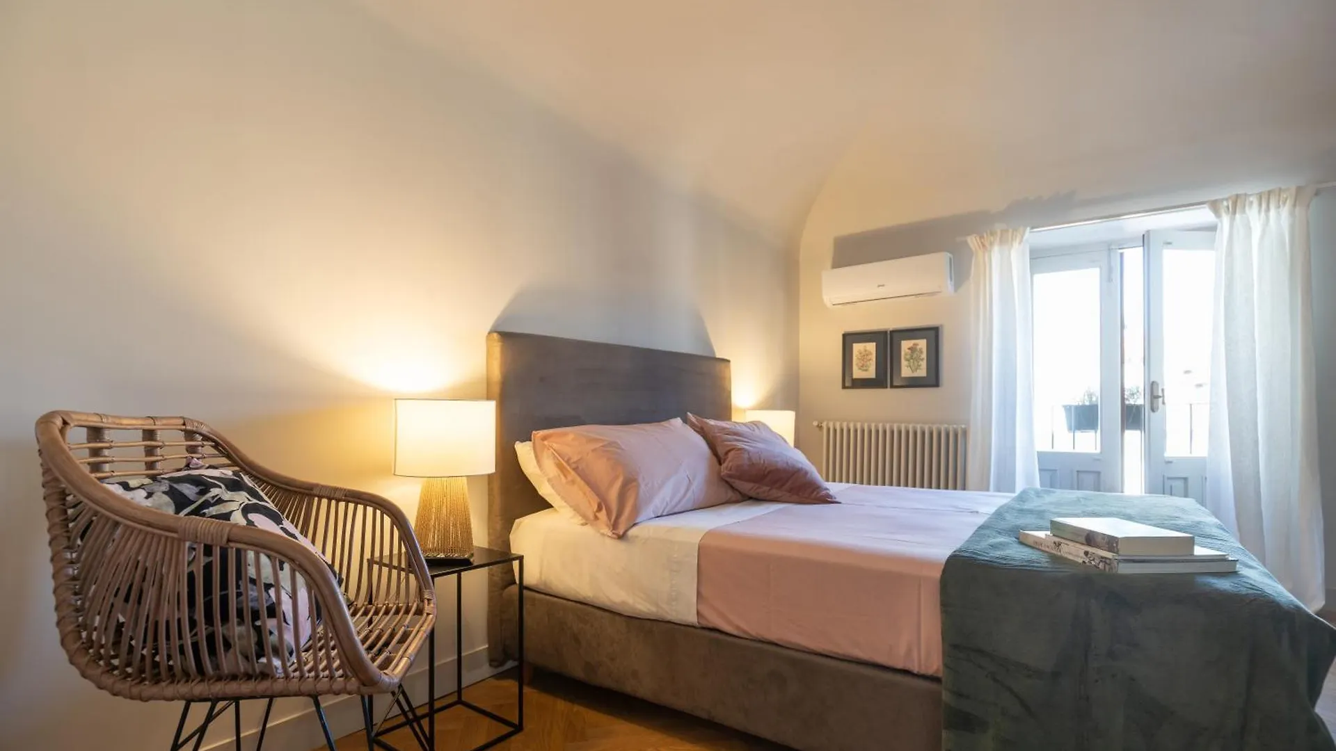 Mirone - Suite Apartments Catania Centro