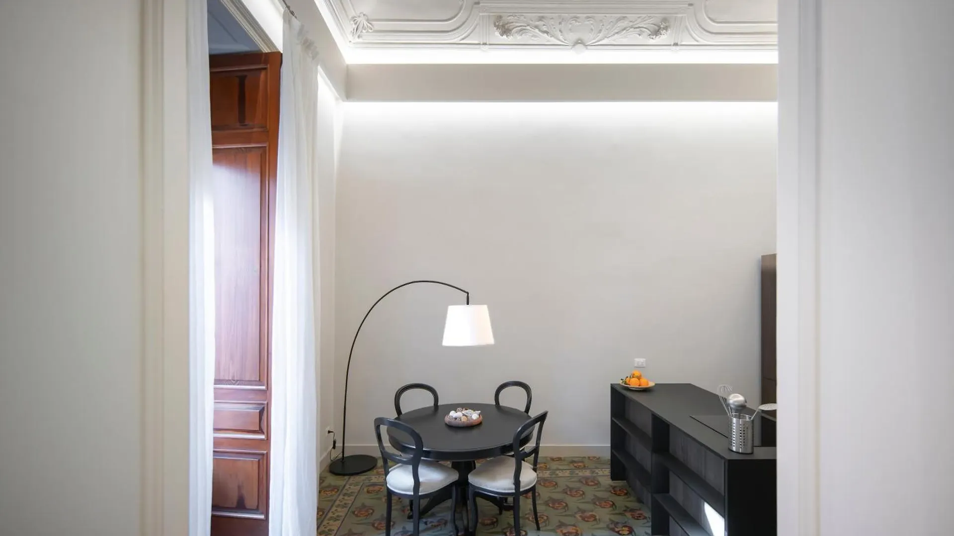 Mirone - Suite Apartments Catania Centro Italy